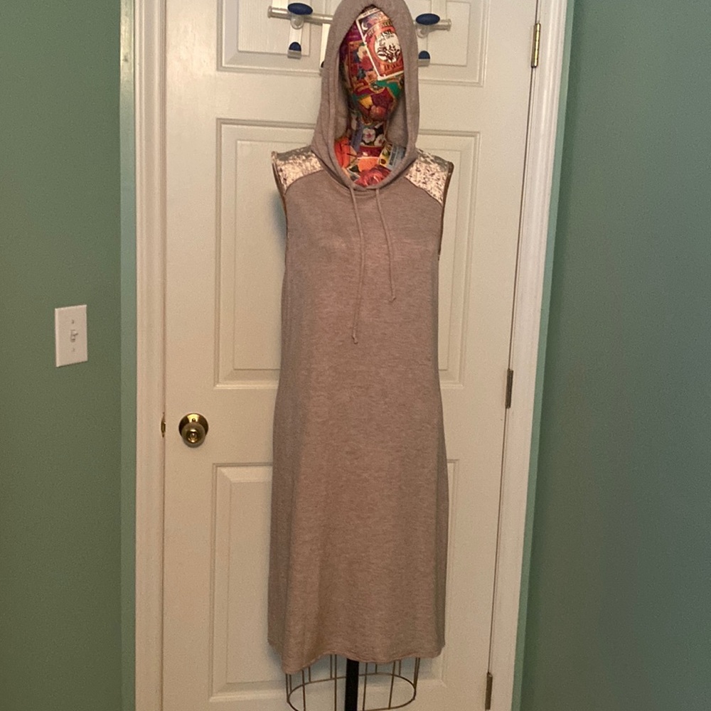 Hooded dress
